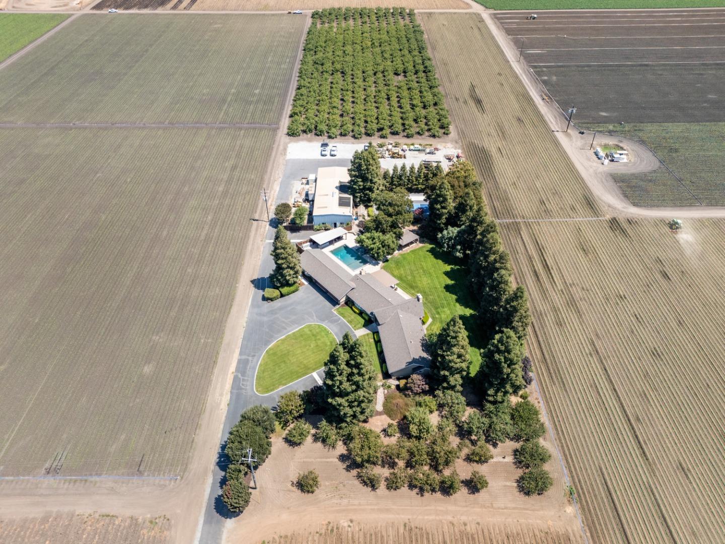 Detail Gallery Image 55 of 59 For 7096 Holsclaw Rd, Gilroy,  CA 95020 - 4 Beds | 3/1 Baths