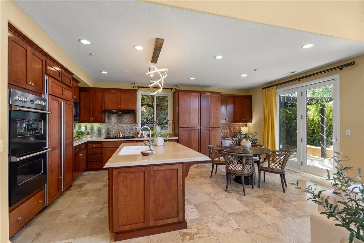 Detail Gallery Image 24 of 62 For 2330 Stonecress St, Gilroy,  CA 95020 - 5 Beds | 4 Baths