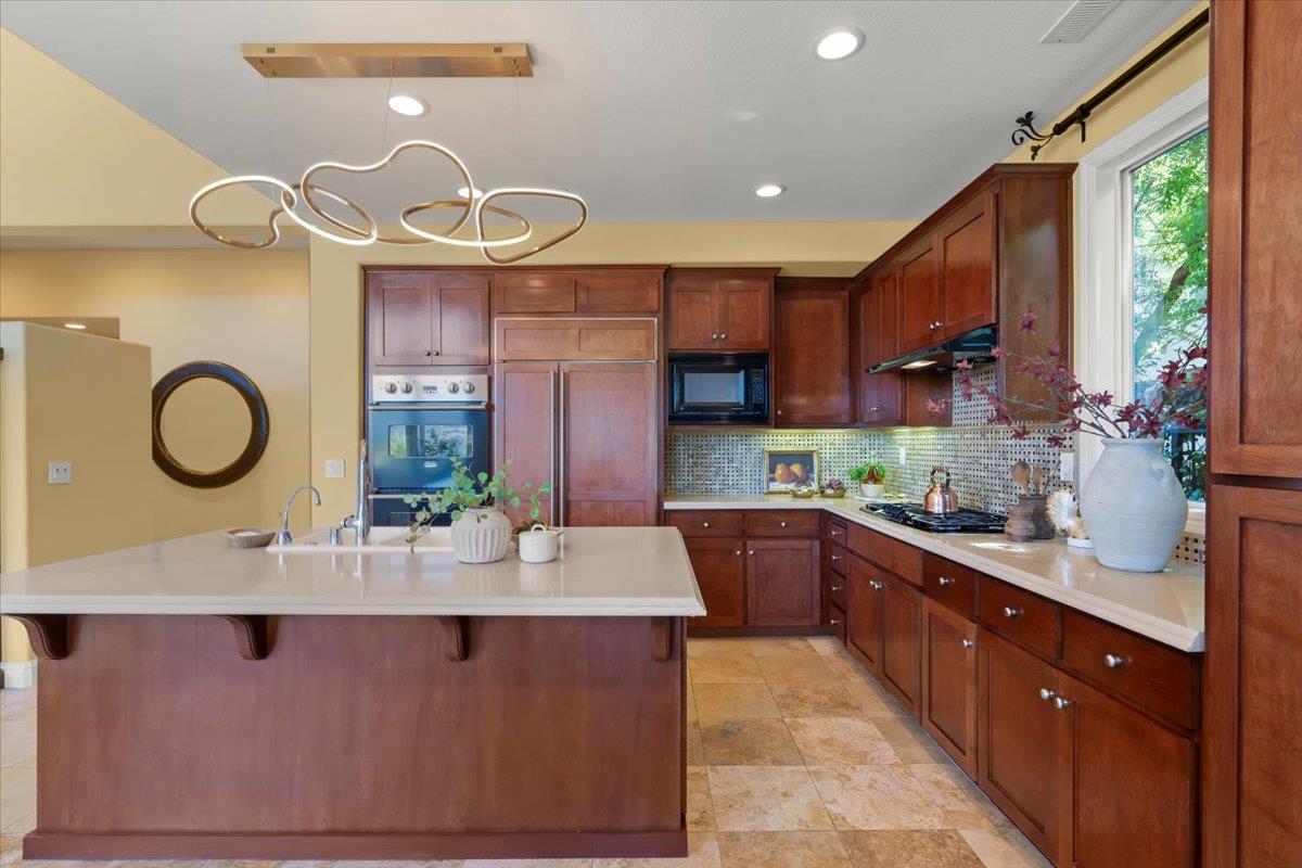 Detail Gallery Image 28 of 62 For 2330 Stonecress St, Gilroy,  CA 95020 - 5 Beds | 4 Baths