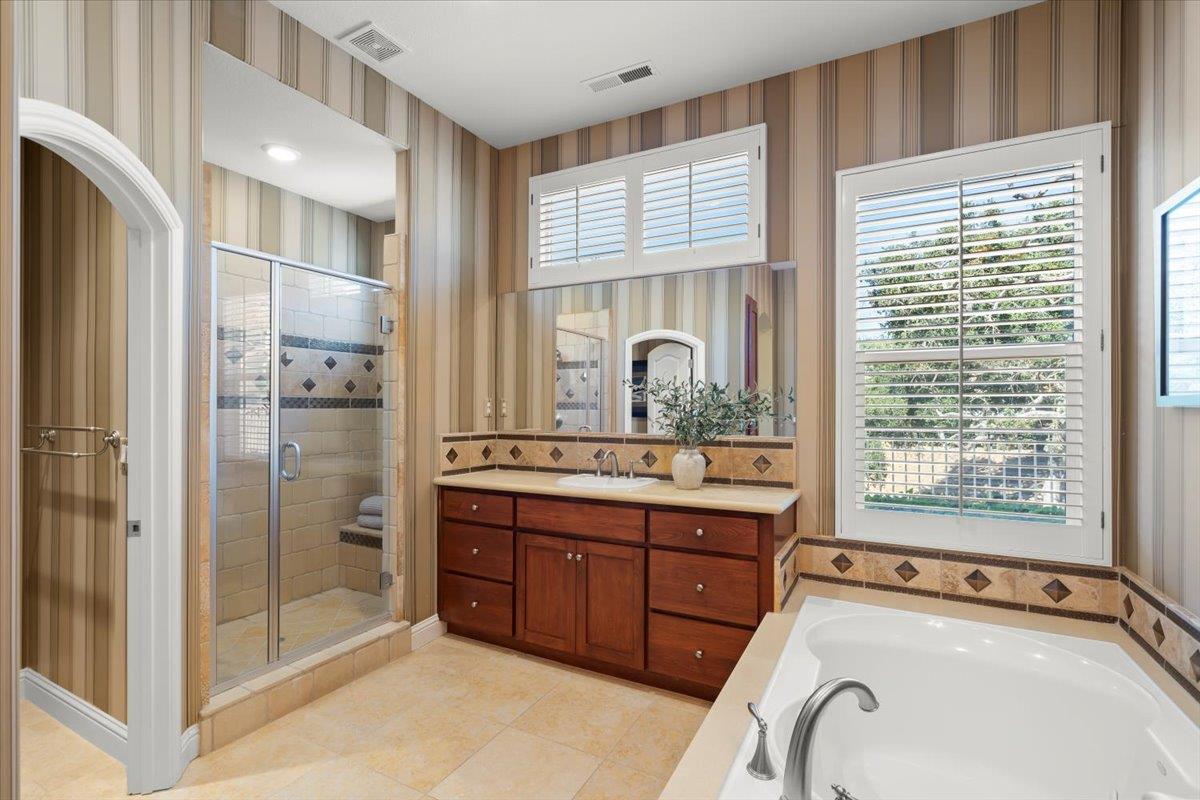 Detail Gallery Image 36 of 62 For 2330 Stonecress St, Gilroy,  CA 95020 - 5 Beds | 4 Baths