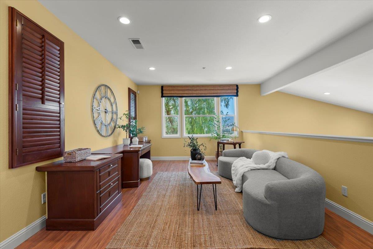 Detail Gallery Image 44 of 62 For 2330 Stonecress St, Gilroy,  CA 95020 - 5 Beds | 4 Baths