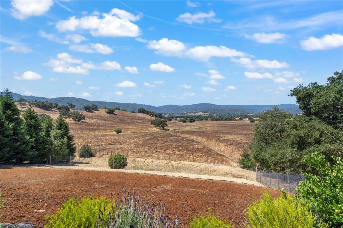 Detail Gallery Image 58 of 62 For 2330 Stonecress St, Gilroy,  CA 95020 - 5 Beds | 4 Baths