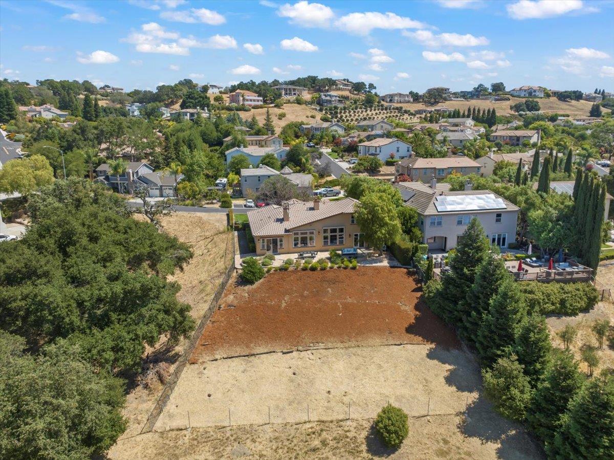 Detail Gallery Image 60 of 62 For 2330 Stonecress St, Gilroy,  CA 95020 - 5 Beds | 4 Baths