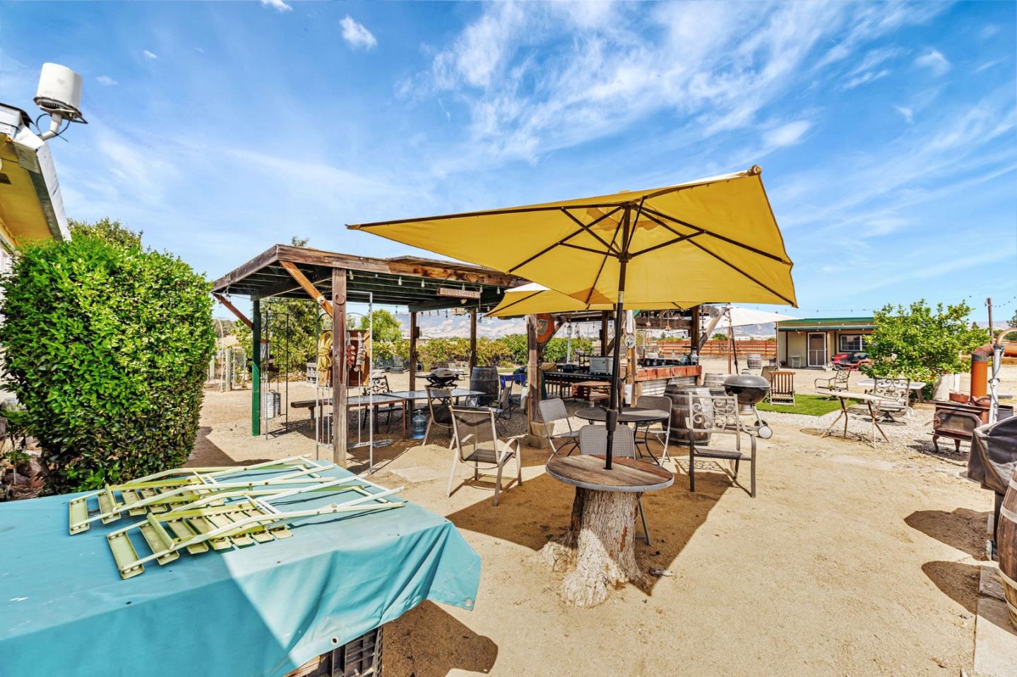 Detail Gallery Image 13 of 28 For 9650 Santa Teresa Blvd, Gilroy,  CA 95020 - 2 Beds | 1 Baths