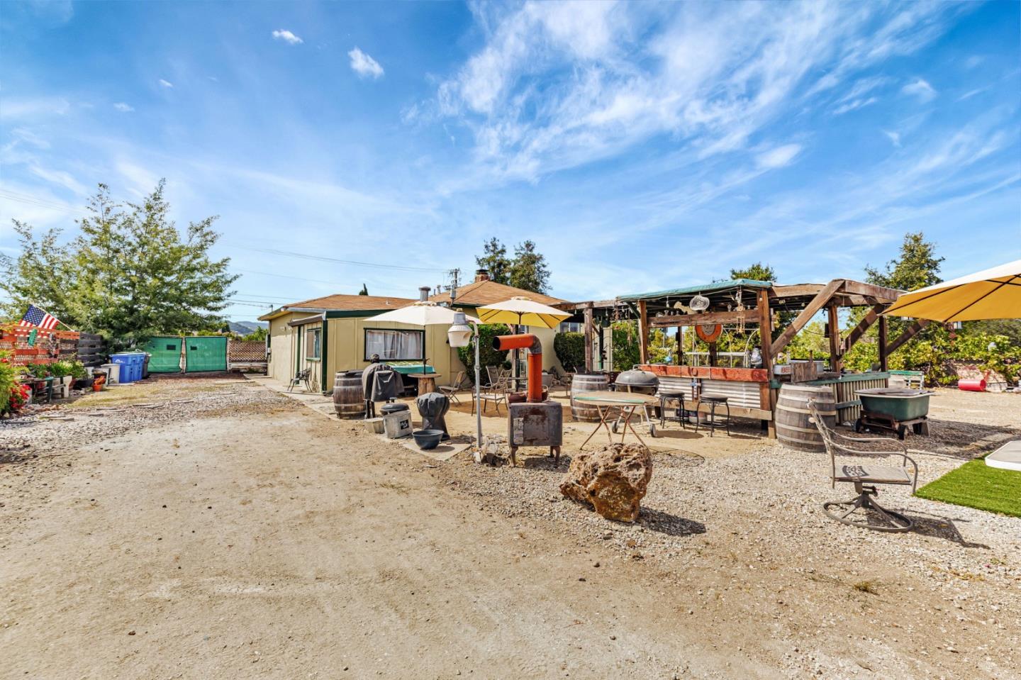 Detail Gallery Image 15 of 28 For 9650 Santa Teresa Blvd, Gilroy,  CA 95020 - 2 Beds | 1 Baths