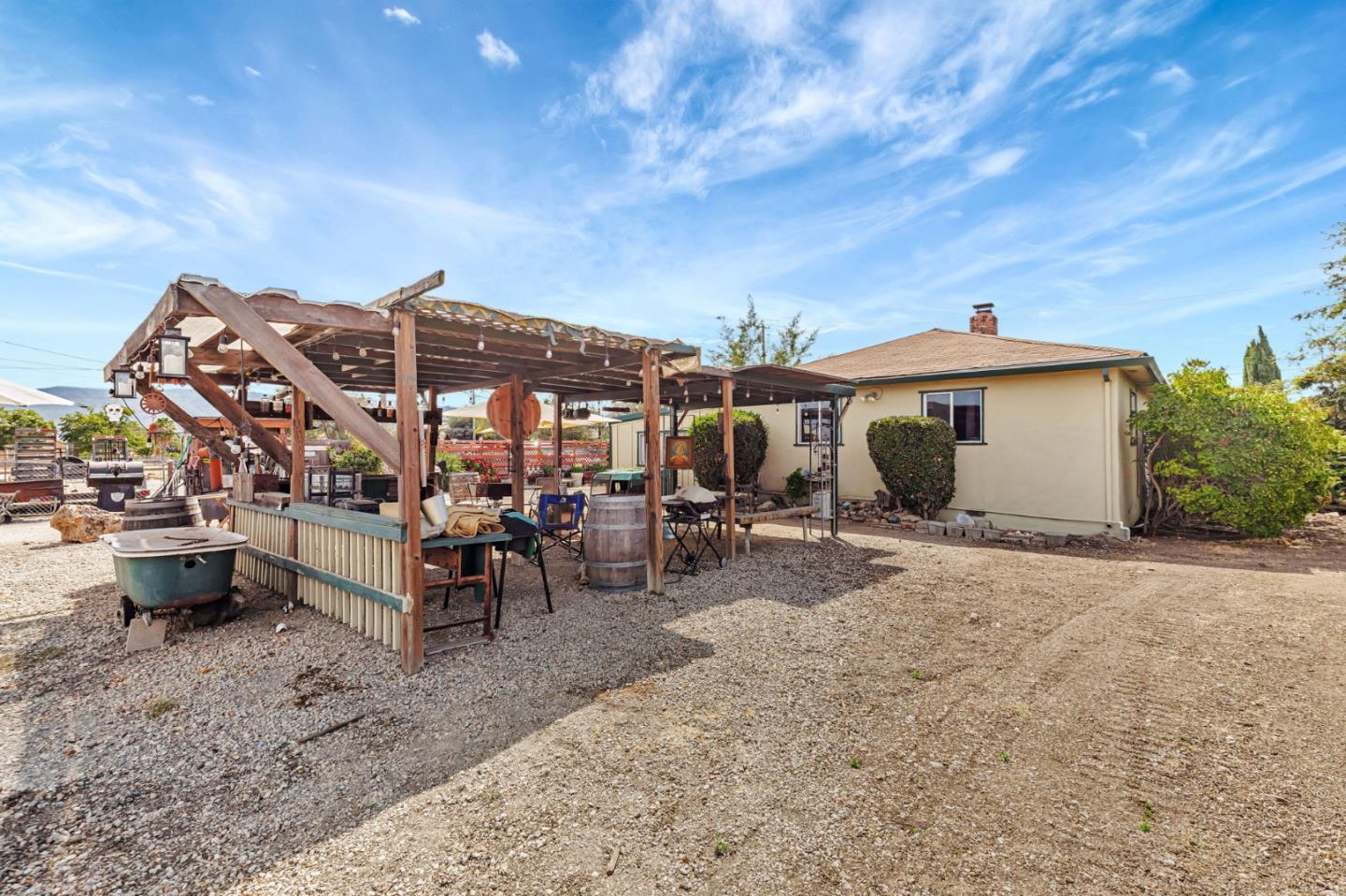 Detail Gallery Image 17 of 28 For 9650 Santa Teresa Blvd, Gilroy,  CA 95020 - 2 Beds | 1 Baths