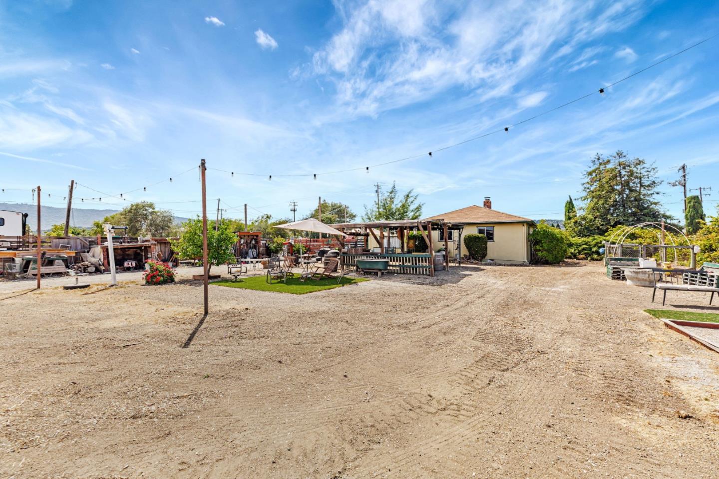 Detail Gallery Image 18 of 28 For 9650 Santa Teresa Blvd, Gilroy,  CA 95020 - 2 Beds | 1 Baths