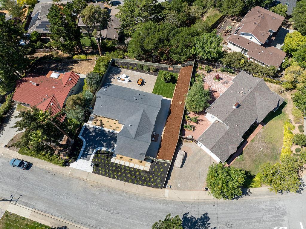 Detail Gallery Image 48 of 80 For 132 Lakeshore Dr, San Mateo,  CA 94402 - 3 Beds | 2/1 Baths