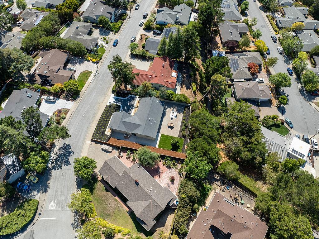 Detail Gallery Image 58 of 80 For 132 Lakeshore Dr, San Mateo,  CA 94402 - 3 Beds | 2/1 Baths