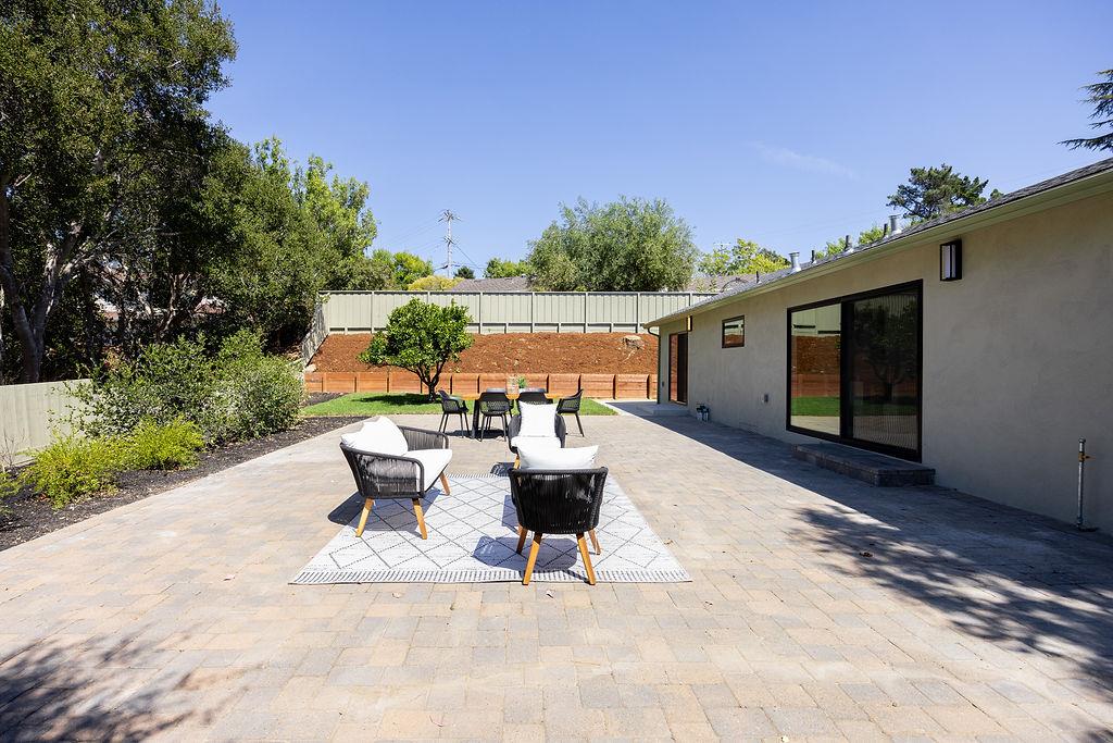 Detail Gallery Image 62 of 80 For 132 Lakeshore Dr, San Mateo,  CA 94402 - 3 Beds | 2/1 Baths