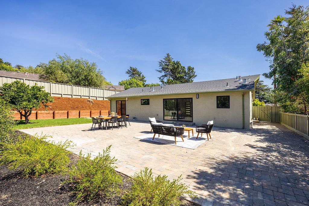 Detail Gallery Image 63 of 80 For 132 Lakeshore Dr, San Mateo,  CA 94402 - 3 Beds | 2/1 Baths