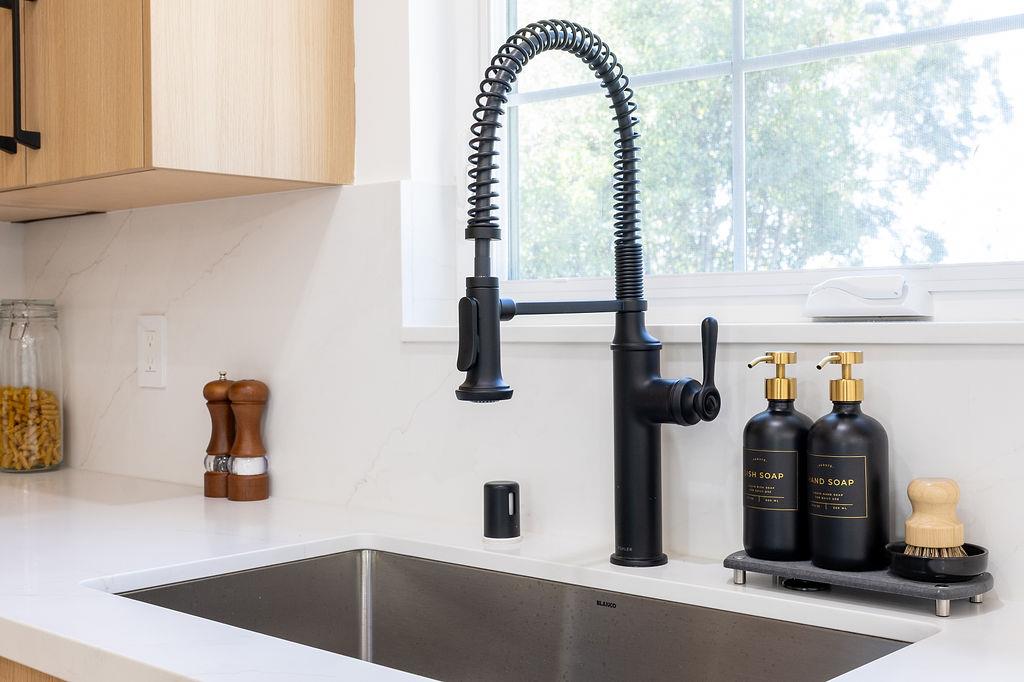 Detail Gallery Image 73 of 80 For 132 Lakeshore Dr, San Mateo,  CA 94402 - 3 Beds | 2/1 Baths