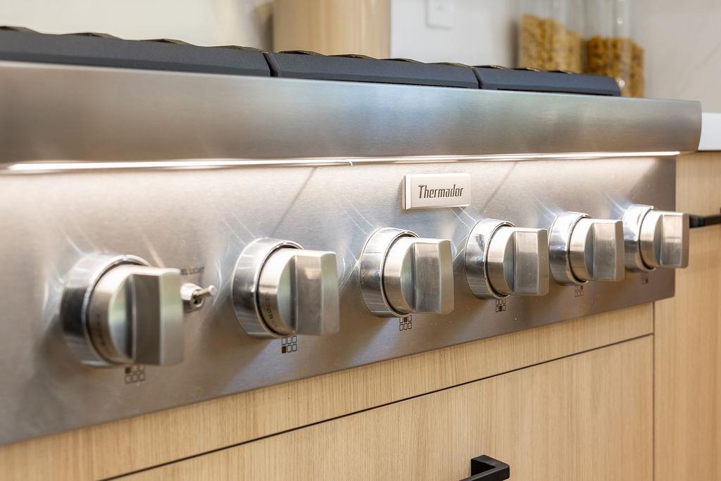 Detail Gallery Image 74 of 80 For 132 Lakeshore Dr, San Mateo,  CA 94402 - 3 Beds | 2/1 Baths
