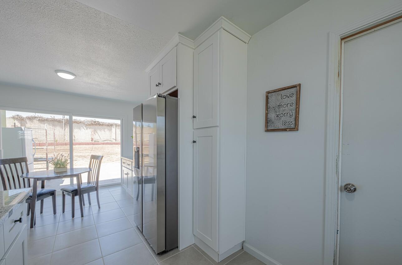 Detail Gallery Image 13 of 24 For 1731 Pescadero Dr, Salinas,  CA 93906 - 3 Beds | 1/1 Baths