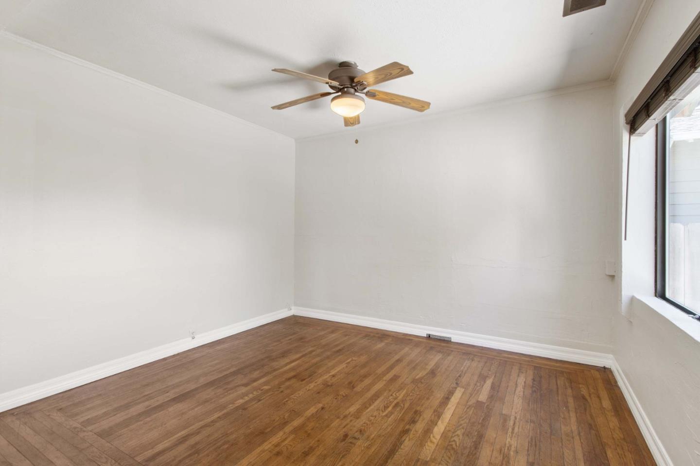 Detail Gallery Image 13 of 46 For 251 Vera Ave, Redwood City,  CA 94061 - 2 Beds | 1 Baths