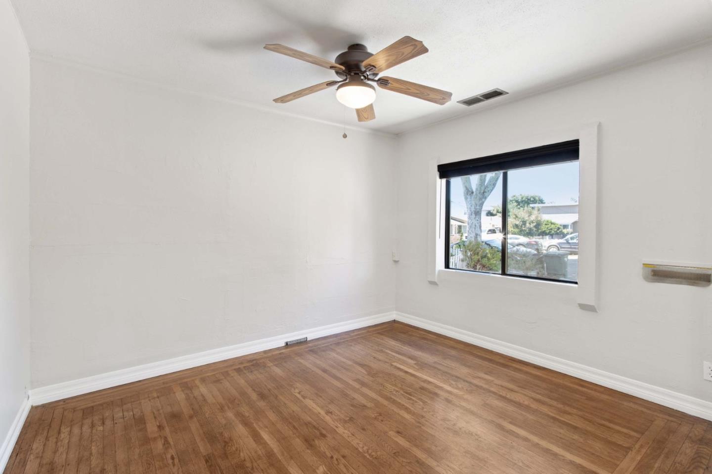 Detail Gallery Image 14 of 46 For 251 Vera Ave, Redwood City,  CA 94061 - 2 Beds | 1 Baths