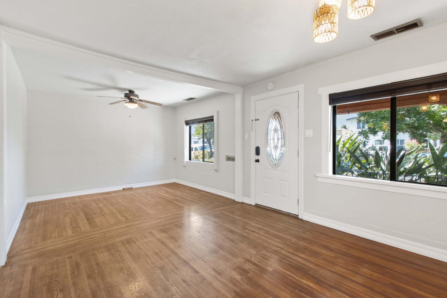 Detail Gallery Image 17 of 46 For 251 Vera Ave, Redwood City,  CA 94061 - 2 Beds | 1 Baths