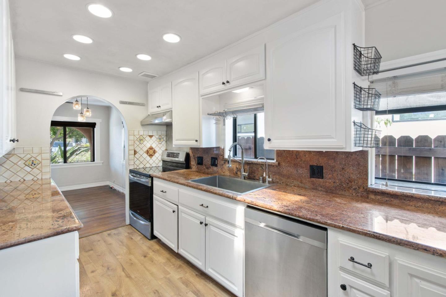 Detail Gallery Image 24 of 46 For 251 Vera Ave, Redwood City,  CA 94061 - 2 Beds | 1 Baths