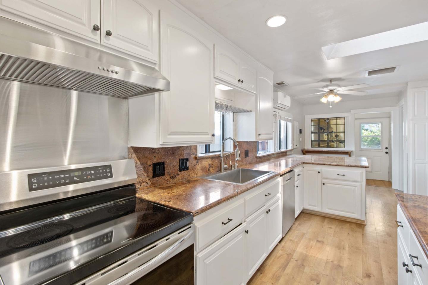 Detail Gallery Image 25 of 46 For 251 Vera Ave, Redwood City,  CA 94061 - 2 Beds | 1 Baths