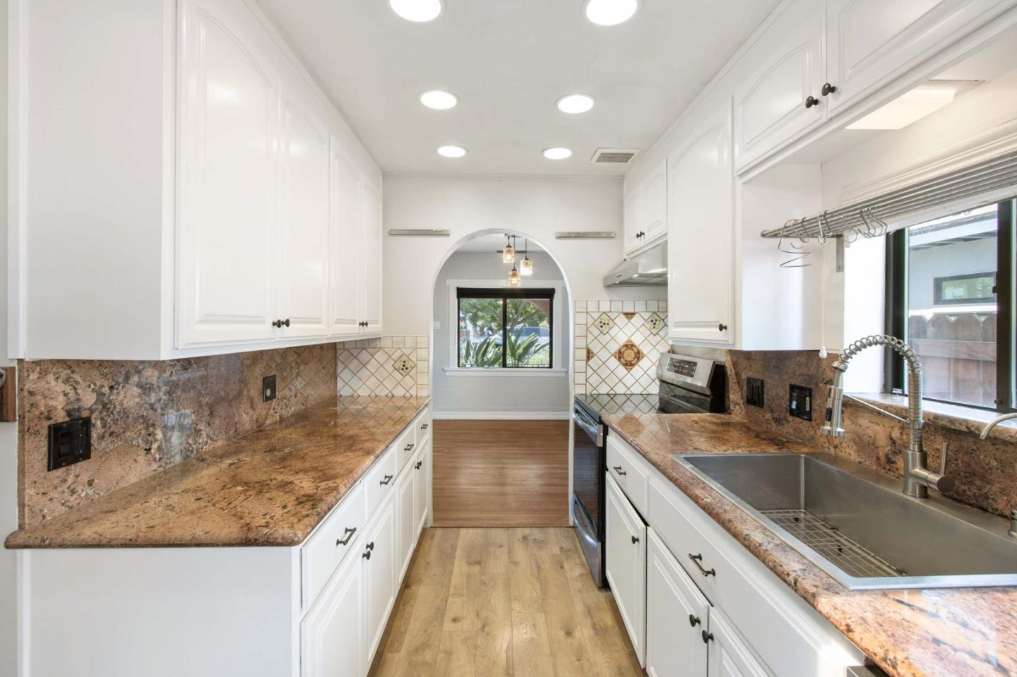 Detail Gallery Image 27 of 46 For 251 Vera Ave, Redwood City,  CA 94061 - 2 Beds | 1 Baths