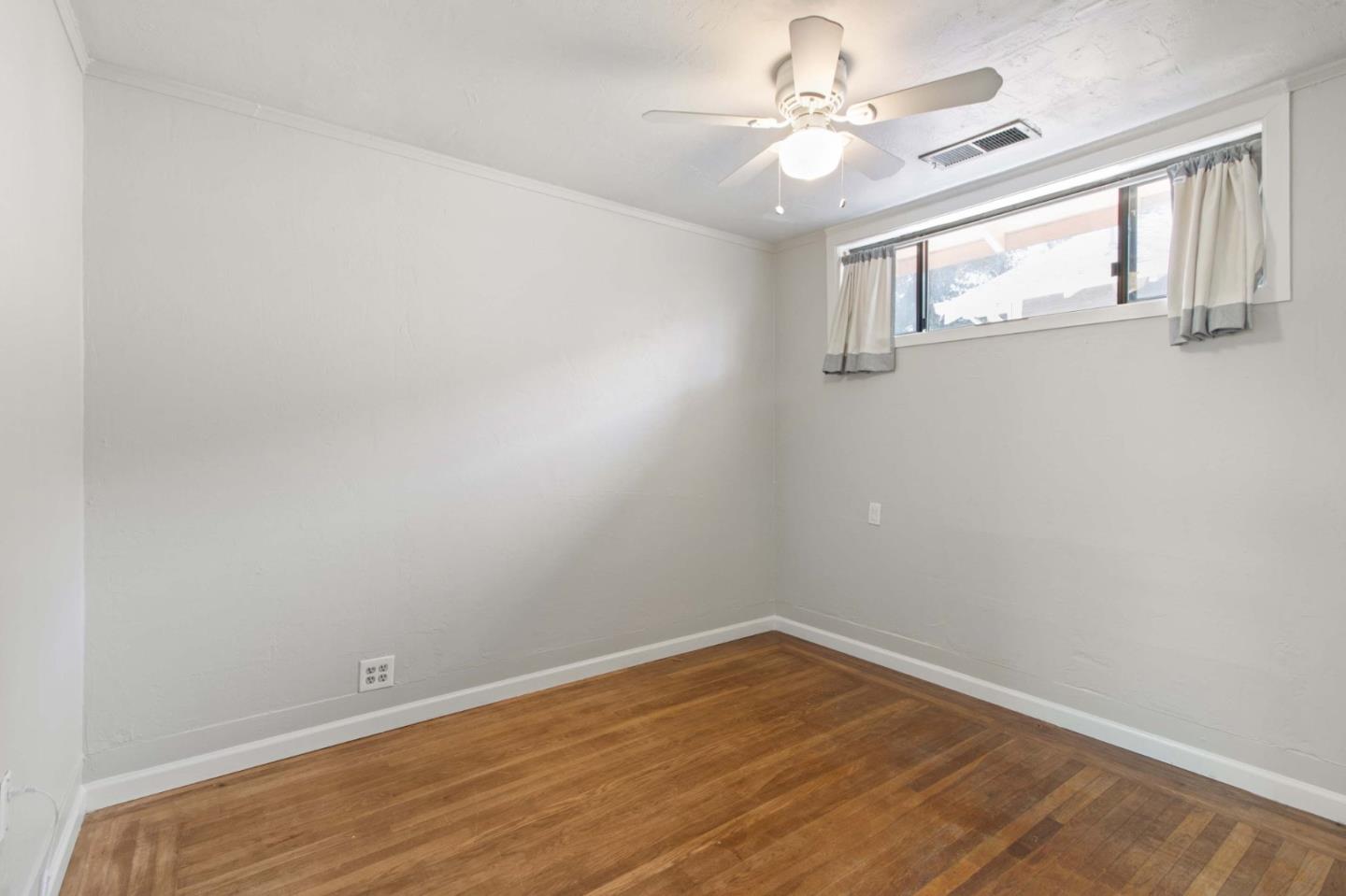 Detail Gallery Image 34 of 46 For 251 Vera Ave, Redwood City,  CA 94061 - 2 Beds | 1 Baths