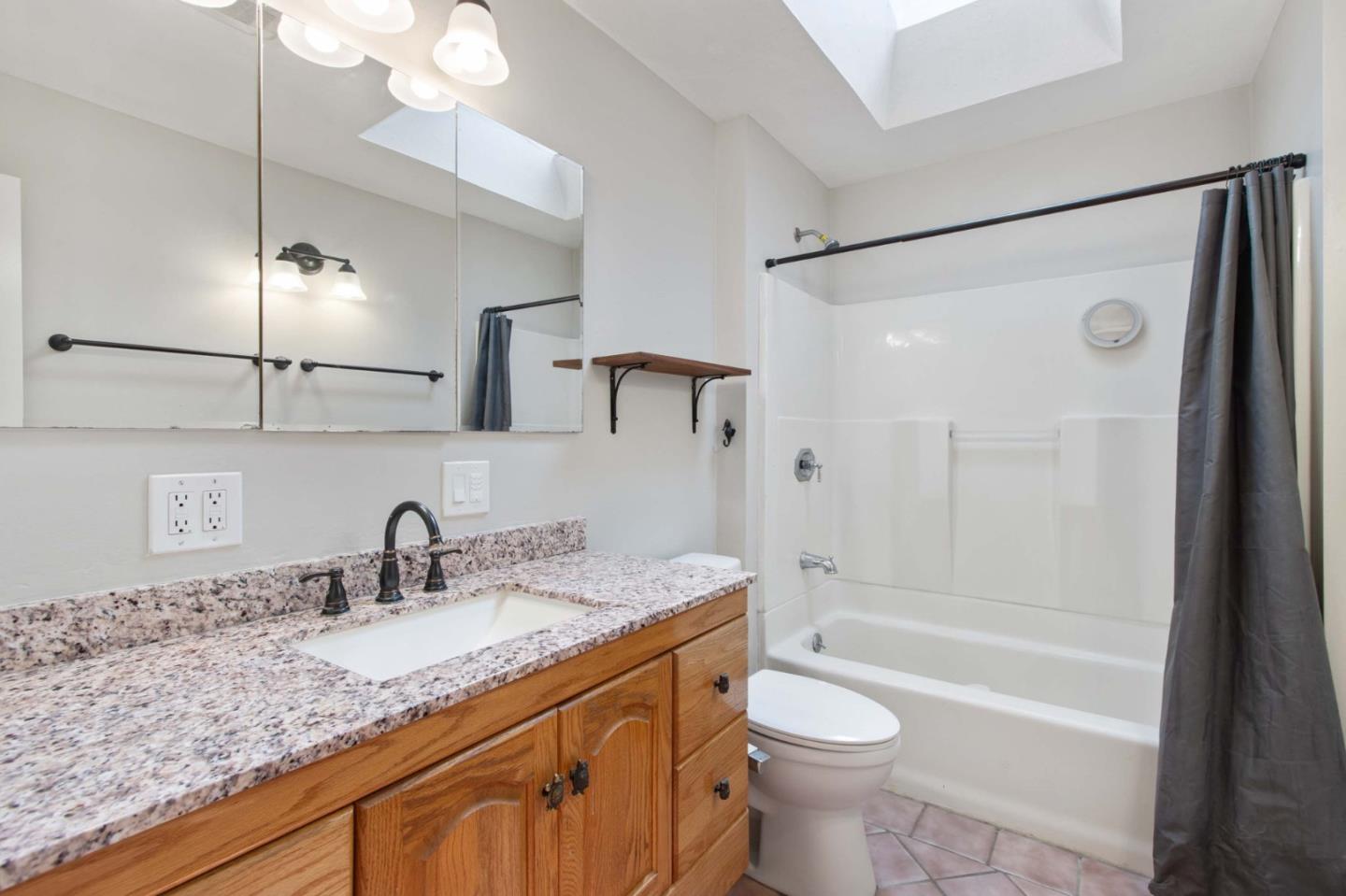 Detail Gallery Image 37 of 46 For 251 Vera Ave, Redwood City,  CA 94061 - 2 Beds | 1 Baths