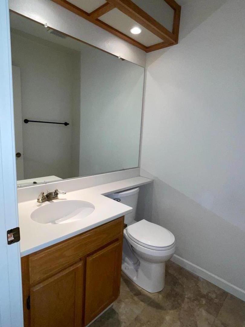 Detail Gallery Image 11 of 21 For 7711 Galloway Dr, San Jose,  CA 95135 - 2 Beds | 2 Baths