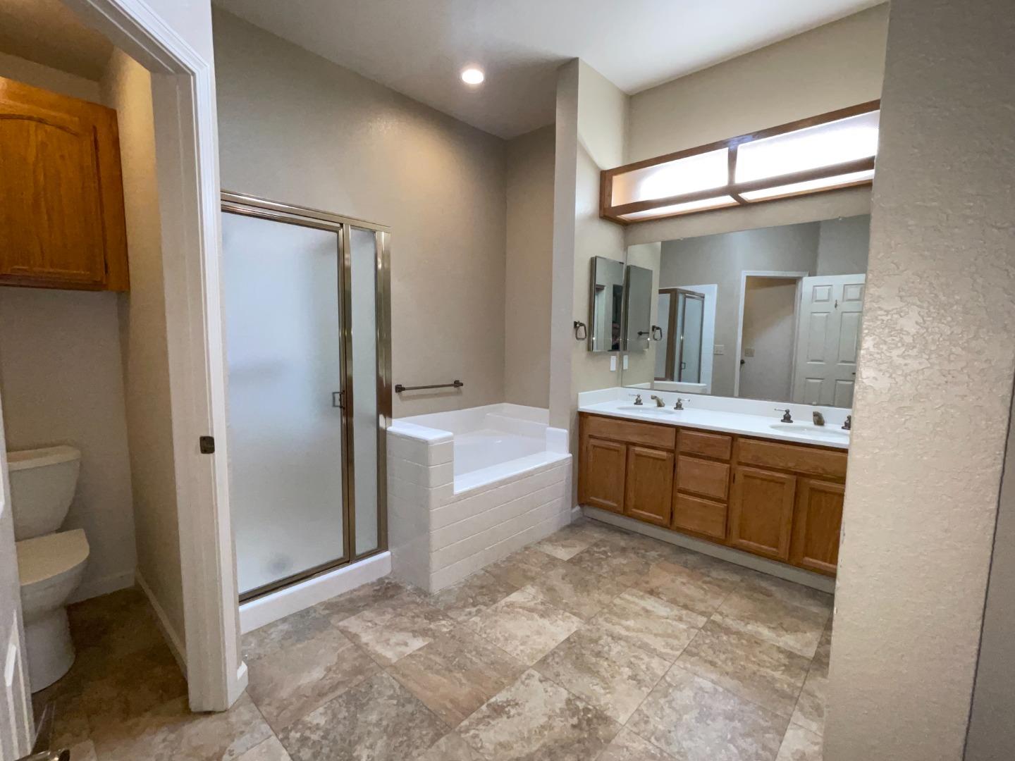 Detail Gallery Image 15 of 21 For 7711 Galloway Dr, San Jose,  CA 95135 - 2 Beds | 2 Baths