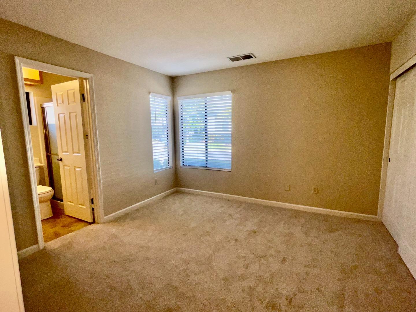 Detail Gallery Image 18 of 21 For 7711 Galloway Dr, San Jose,  CA 95135 - 2 Beds | 2 Baths
