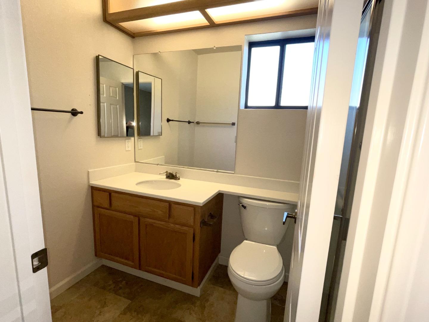 Detail Gallery Image 19 of 21 For 7711 Galloway Dr, San Jose,  CA 95135 - 2 Beds | 2 Baths