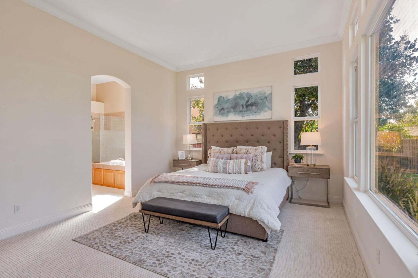 Detail Gallery Image 10 of 27 For 19411 Saffron Dr, Morgan Hill,  CA 95037 - 5 Beds | 3/1 Baths