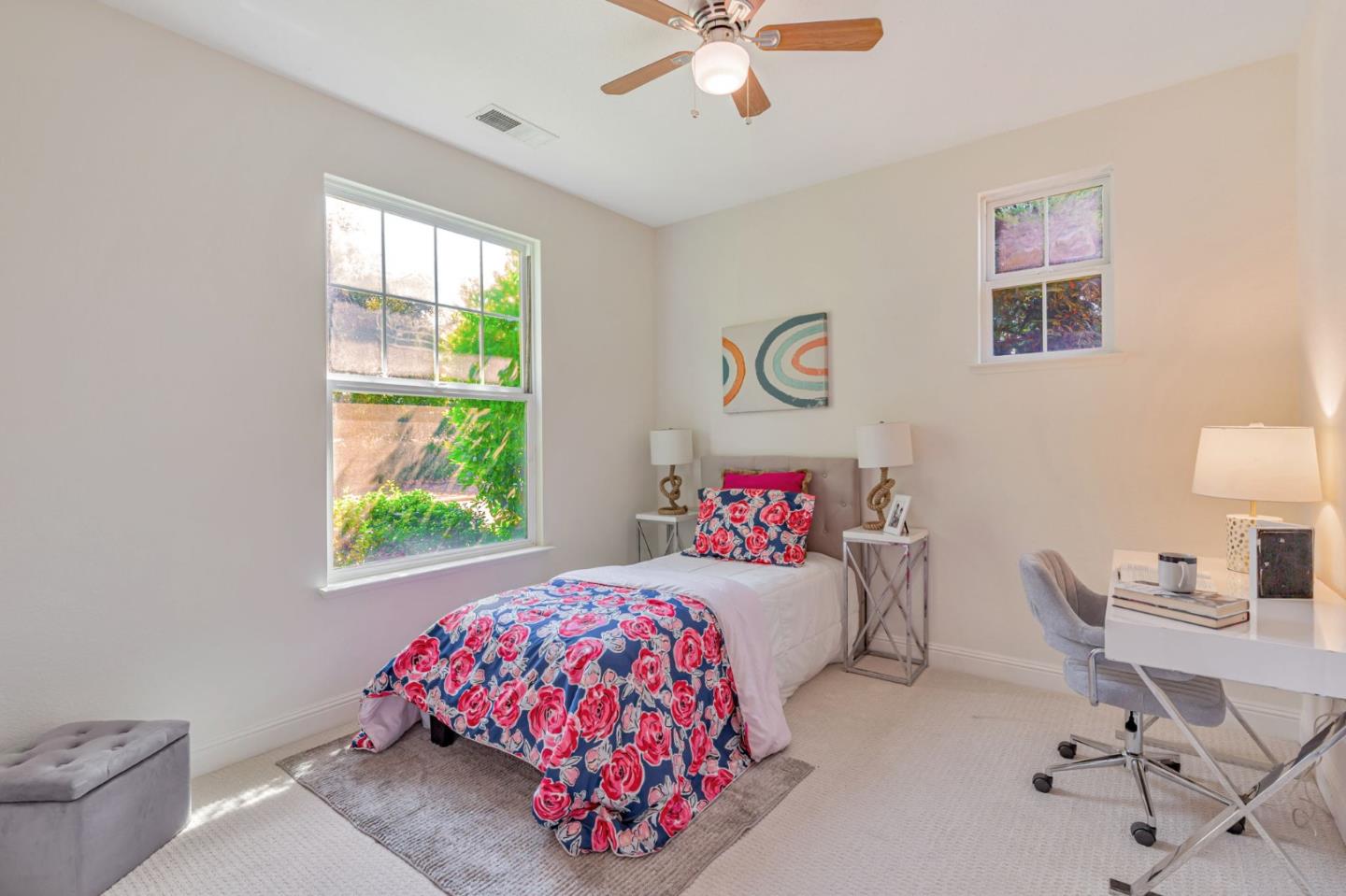 Detail Gallery Image 11 of 27 For 19411 Saffron Dr, Morgan Hill,  CA 95037 - 5 Beds | 3/1 Baths