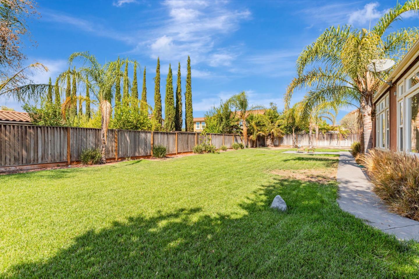 Detail Gallery Image 21 of 27 For 19411 Saffron Dr, Morgan Hill,  CA 95037 - 5 Beds | 3/1 Baths