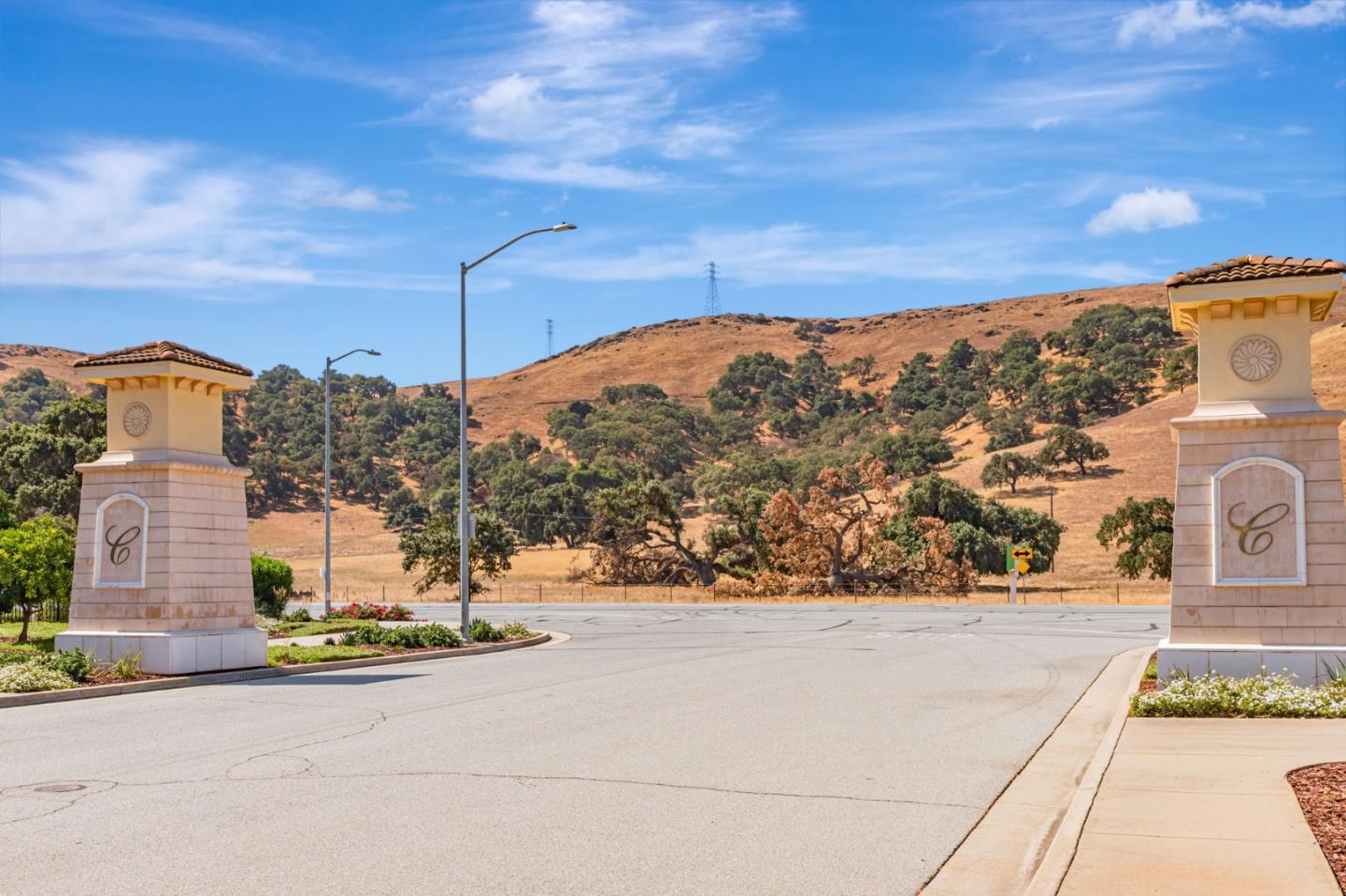 Detail Gallery Image 26 of 27 For 19411 Saffron Dr, Morgan Hill,  CA 95037 - 5 Beds | 3/1 Baths