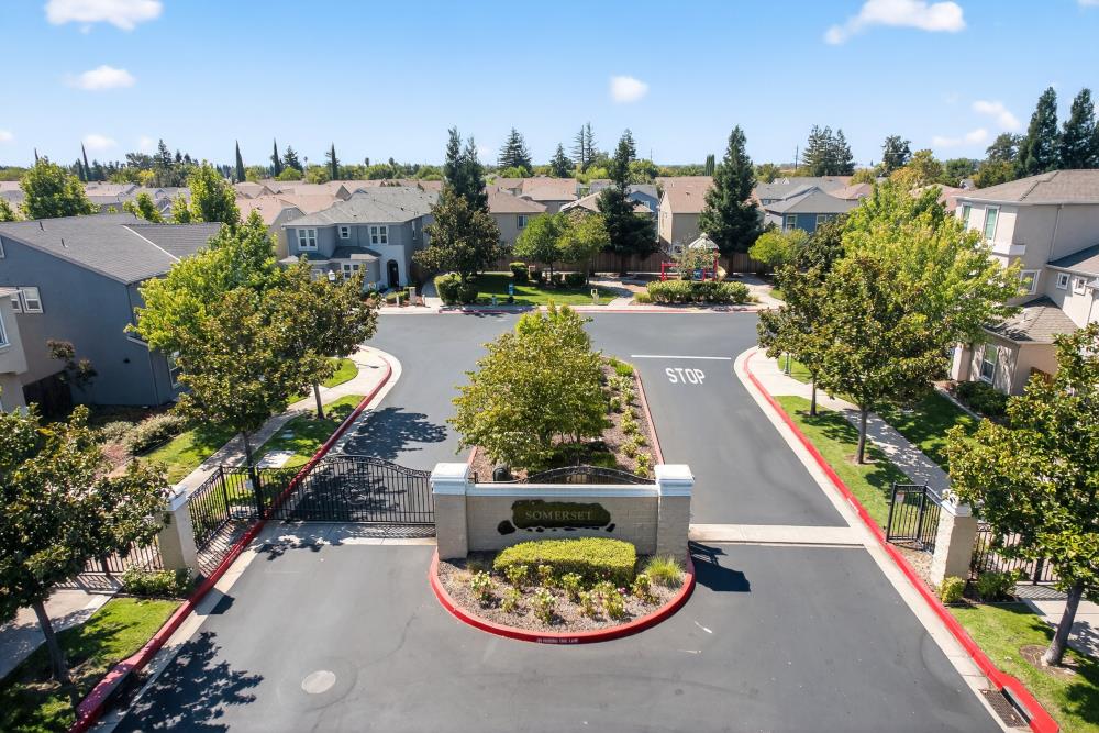 Detail Gallery Image 39 of 43 For 310 Bathbridge Ln, Sacramento,  CA 95823 - 3 Beds | 2/1 Baths