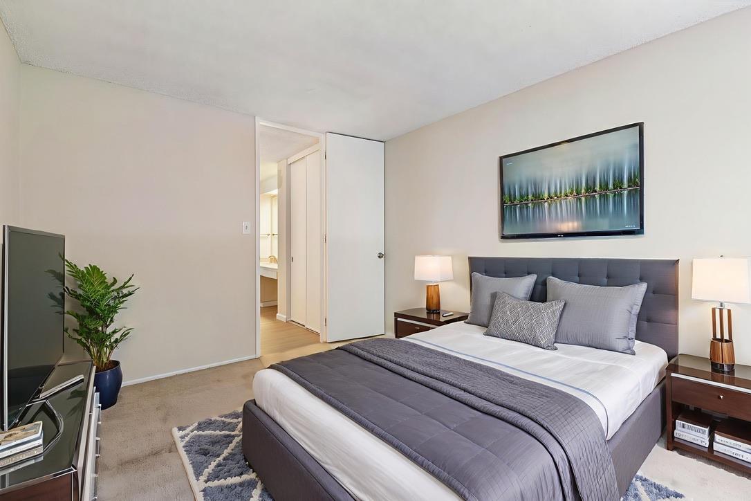 Detail Gallery Image 16 of 27 For 7142 Shelter Creek Ln, San Bruno,  CA 94066 - 2 Beds | 2 Baths