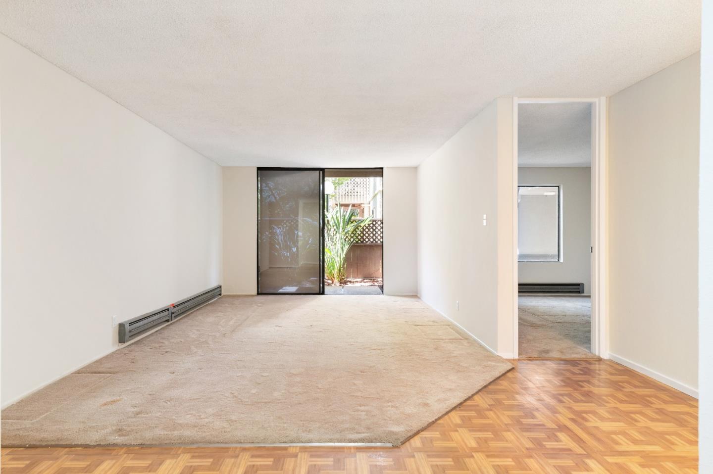 Detail Gallery Image 5 of 27 For 7142 Shelter Creek Ln, San Bruno,  CA 94066 - 2 Beds | 2 Baths