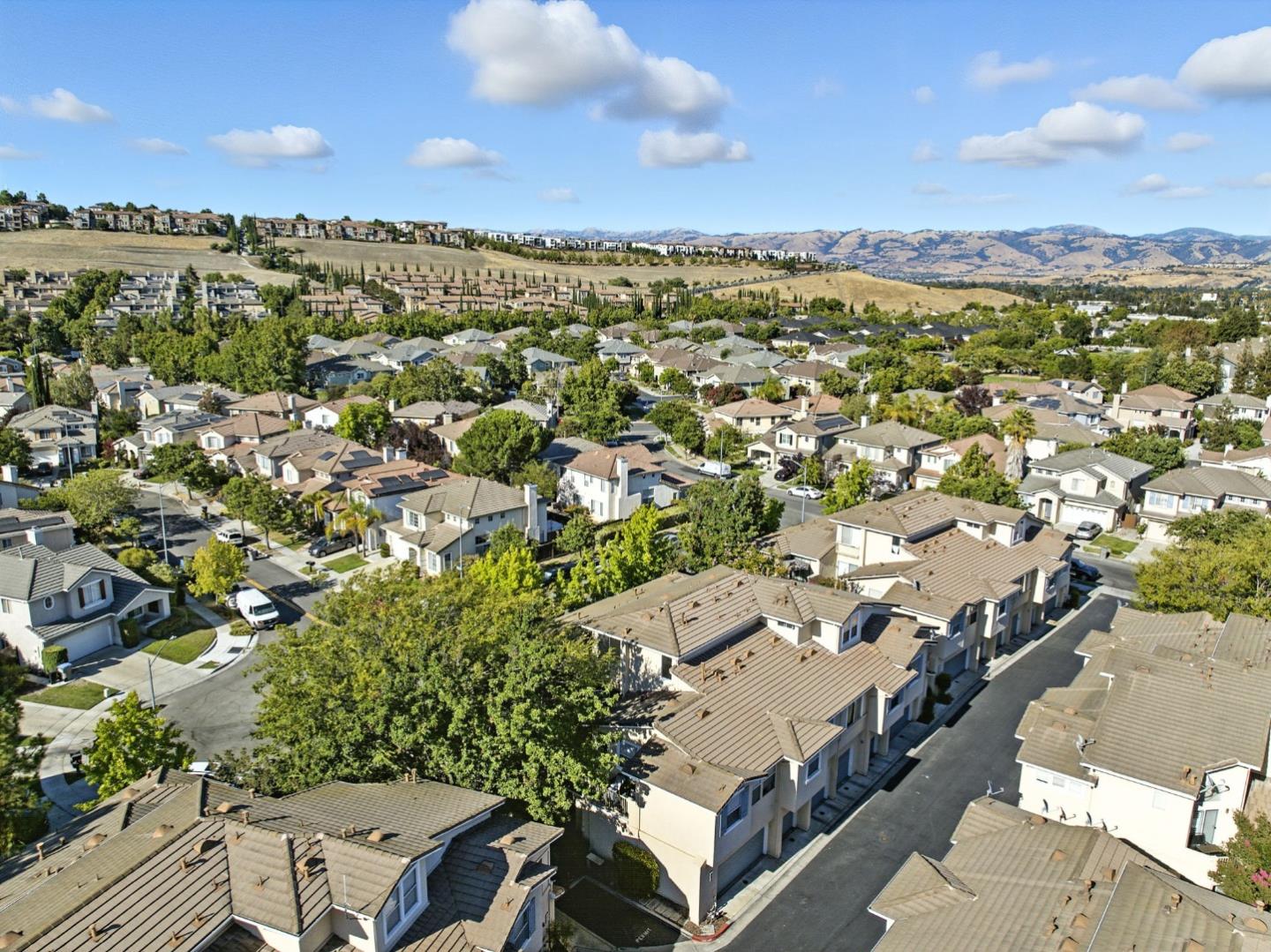 Detail Gallery Image 38 of 53 For 561 Manhattan Pl, San Jose,  CA 95136 - 1 Beds | 1/1 Baths