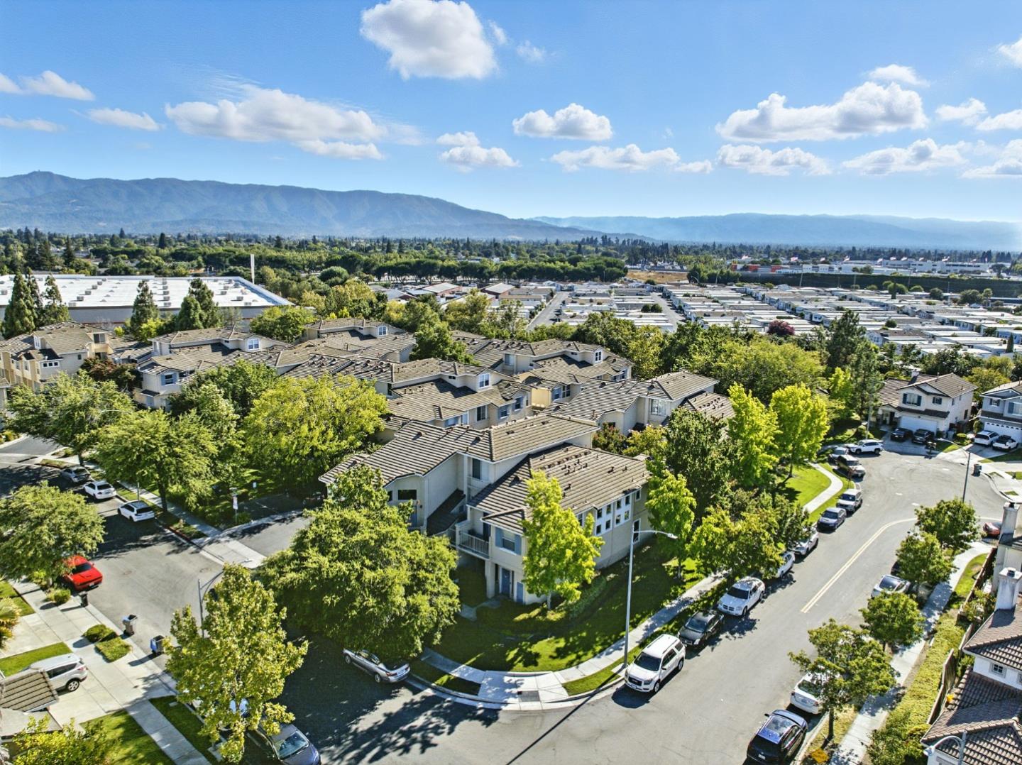 Detail Gallery Image 52 of 53 For 561 Manhattan Pl, San Jose,  CA 95136 - 1 Beds | 1/1 Baths