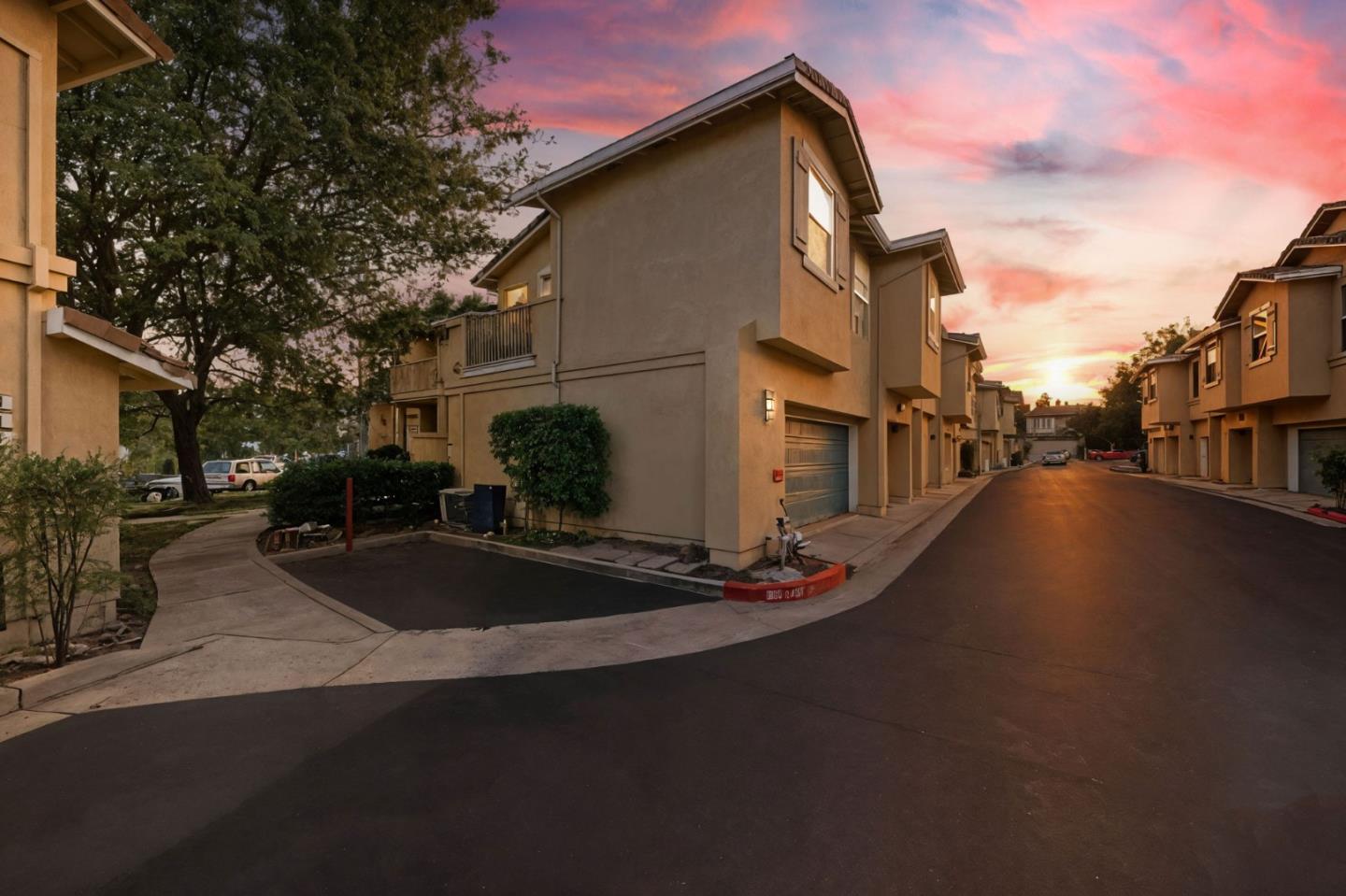 Detail Gallery Image 53 of 53 For 561 Manhattan Pl, San Jose,  CA 95136 - 1 Beds | 1/1 Baths