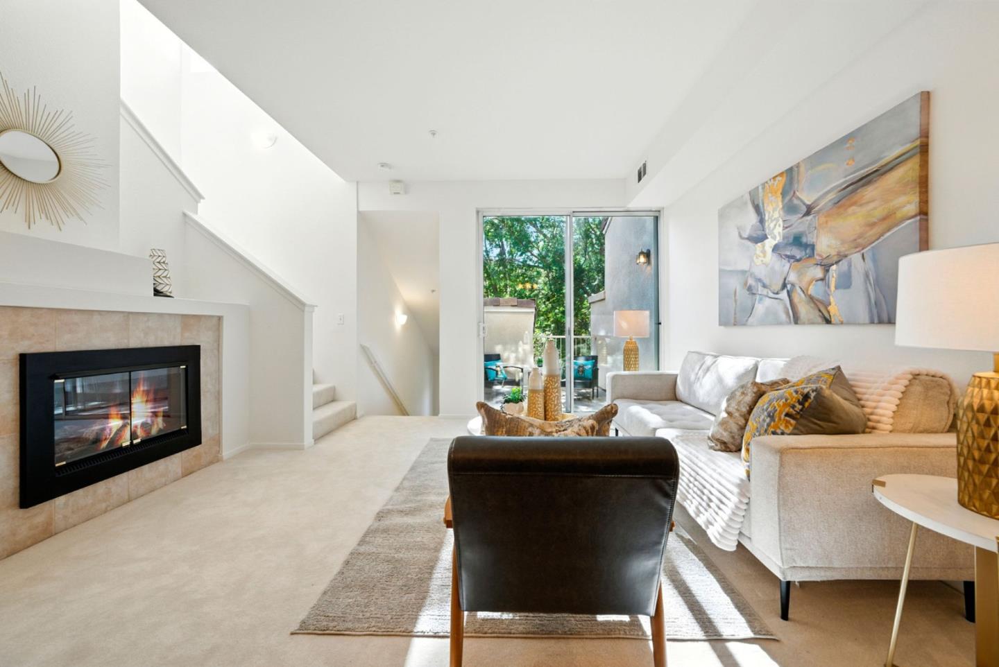 Detail Gallery Image 6 of 53 For 561 Manhattan Pl, San Jose,  CA 95136 - 1 Beds | 1/1 Baths