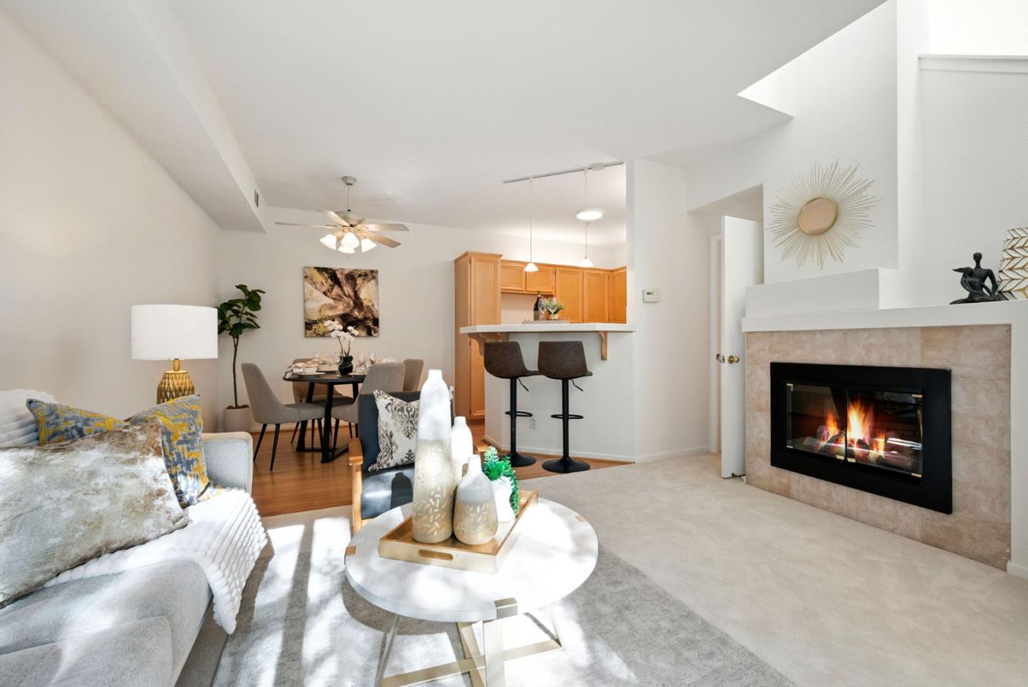 Detail Gallery Image 8 of 53 For 561 Manhattan Pl, San Jose,  CA 95136 - 1 Beds | 1/1 Baths