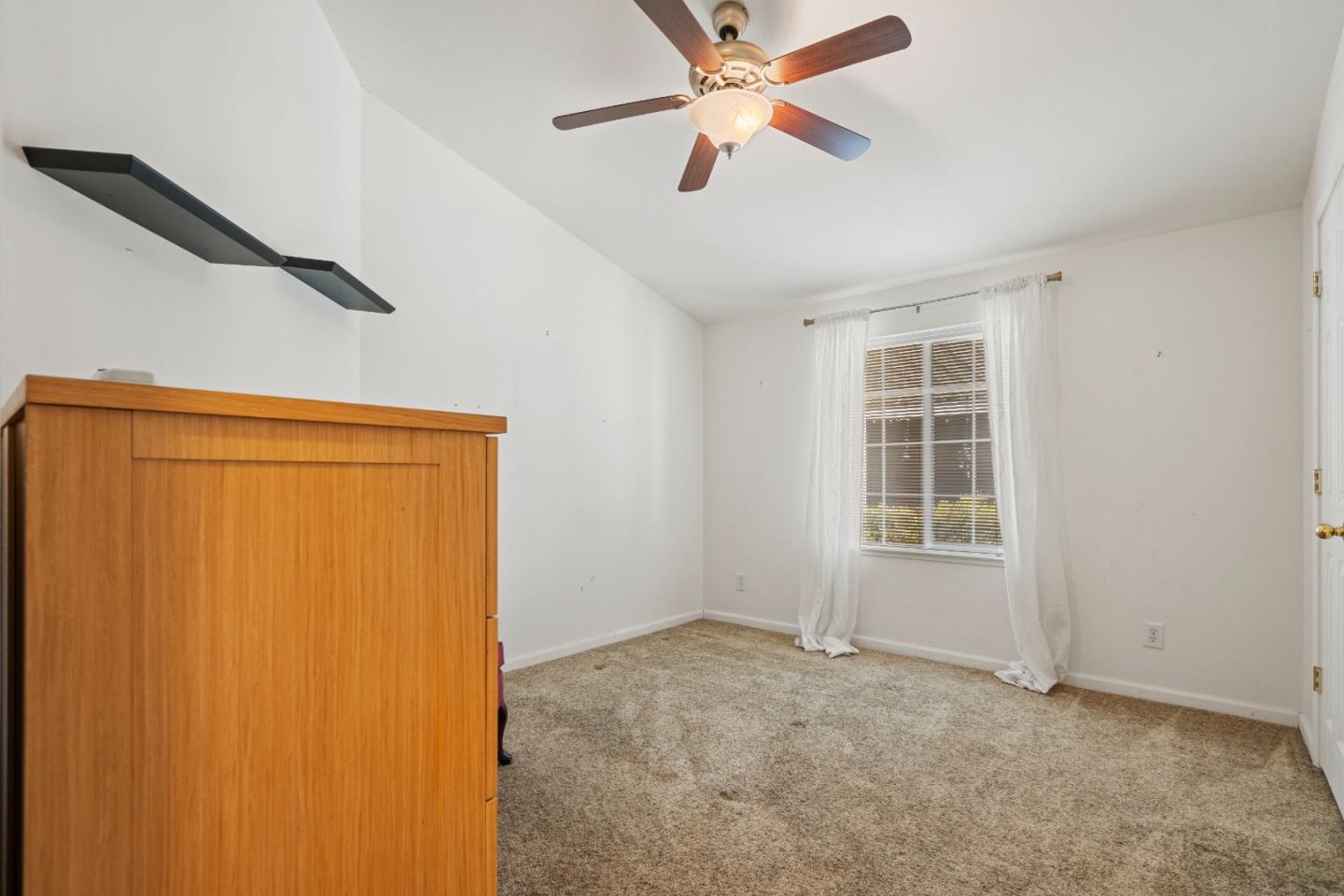 Detail Gallery Image 18 of 32 For 2900 Fairview Rd #1,  Hollister,  CA 95023 - 3 Beds | 2 Baths