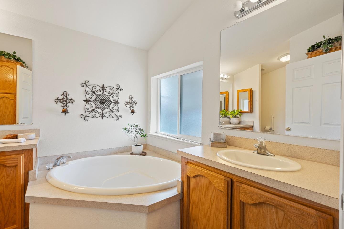 Detail Gallery Image 24 of 32 For 2900 Fairview Rd #1,  Hollister,  CA 95023 - 3 Beds | 2 Baths