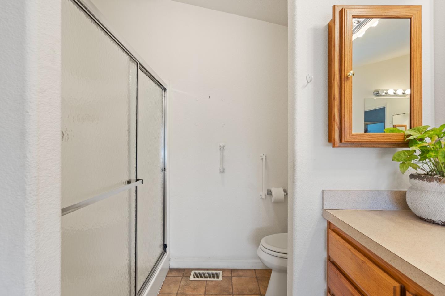 Detail Gallery Image 25 of 32 For 2900 Fairview Rd #1,  Hollister,  CA 95023 - 3 Beds | 2 Baths