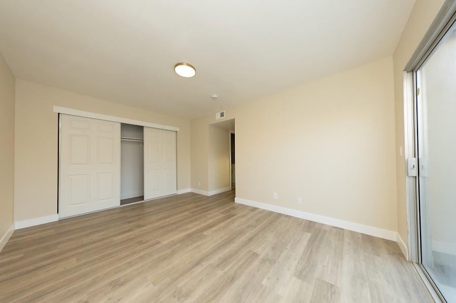 Detail Gallery Image 9 of 14 For 1634 Cuevas Cir, Salinas,  CA 93906 - 3 Beds | 2 Baths