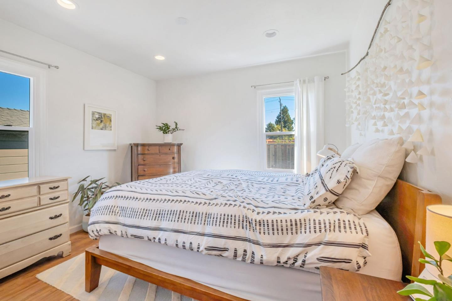 Detail Gallery Image 19 of 34 For 248 Goss Ave, Santa Cruz,  CA 95065 - 3 Beds | 1 Baths