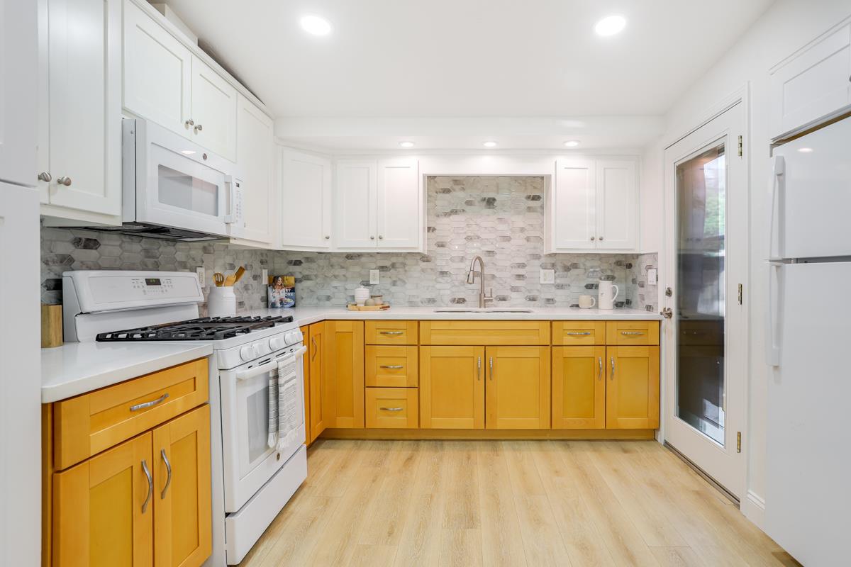 Detail Gallery Image 13 of 30 For 2075 Monroe St, Santa Clara,  CA 95050 - 3 Beds | 1 Baths