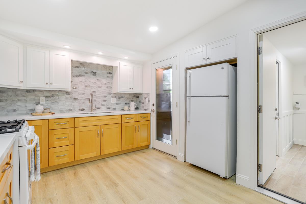 Detail Gallery Image 15 of 30 For 2075 Monroe St, Santa Clara,  CA 95050 - 3 Beds | 1 Baths