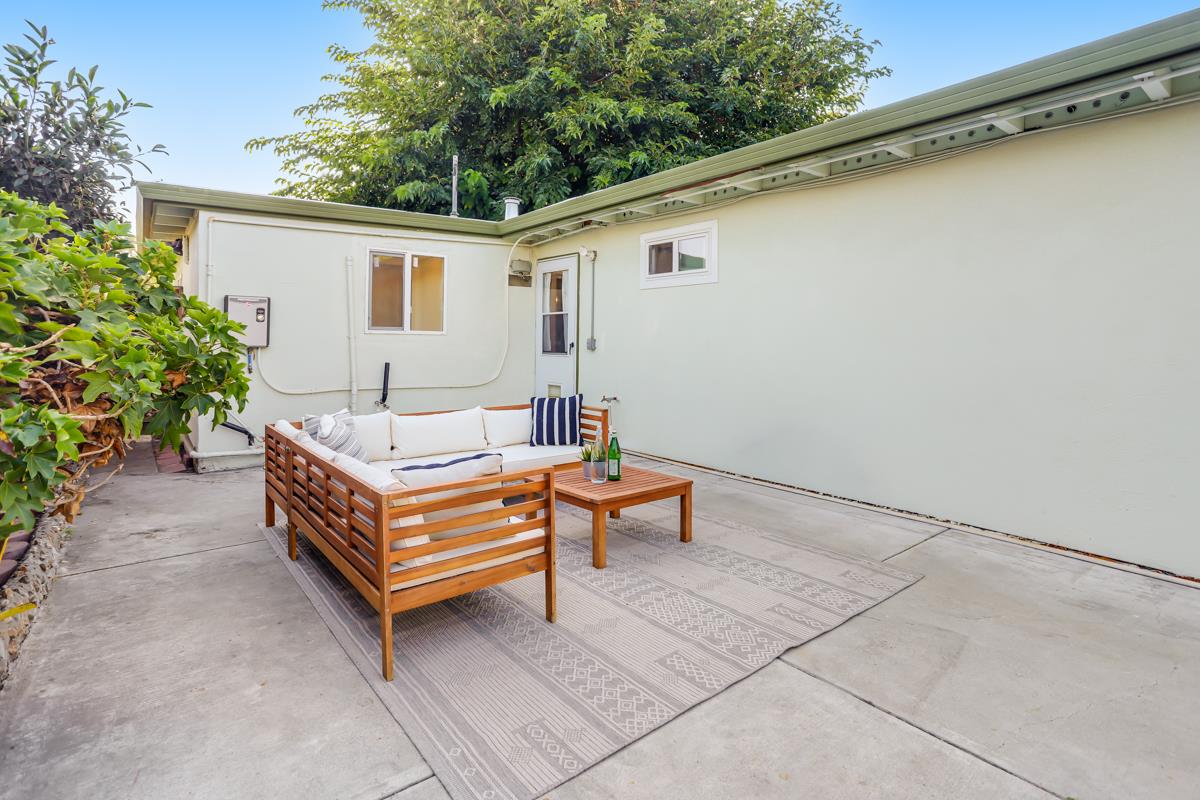 Detail Gallery Image 24 of 30 For 2075 Monroe St, Santa Clara,  CA 95050 - 3 Beds | 1 Baths